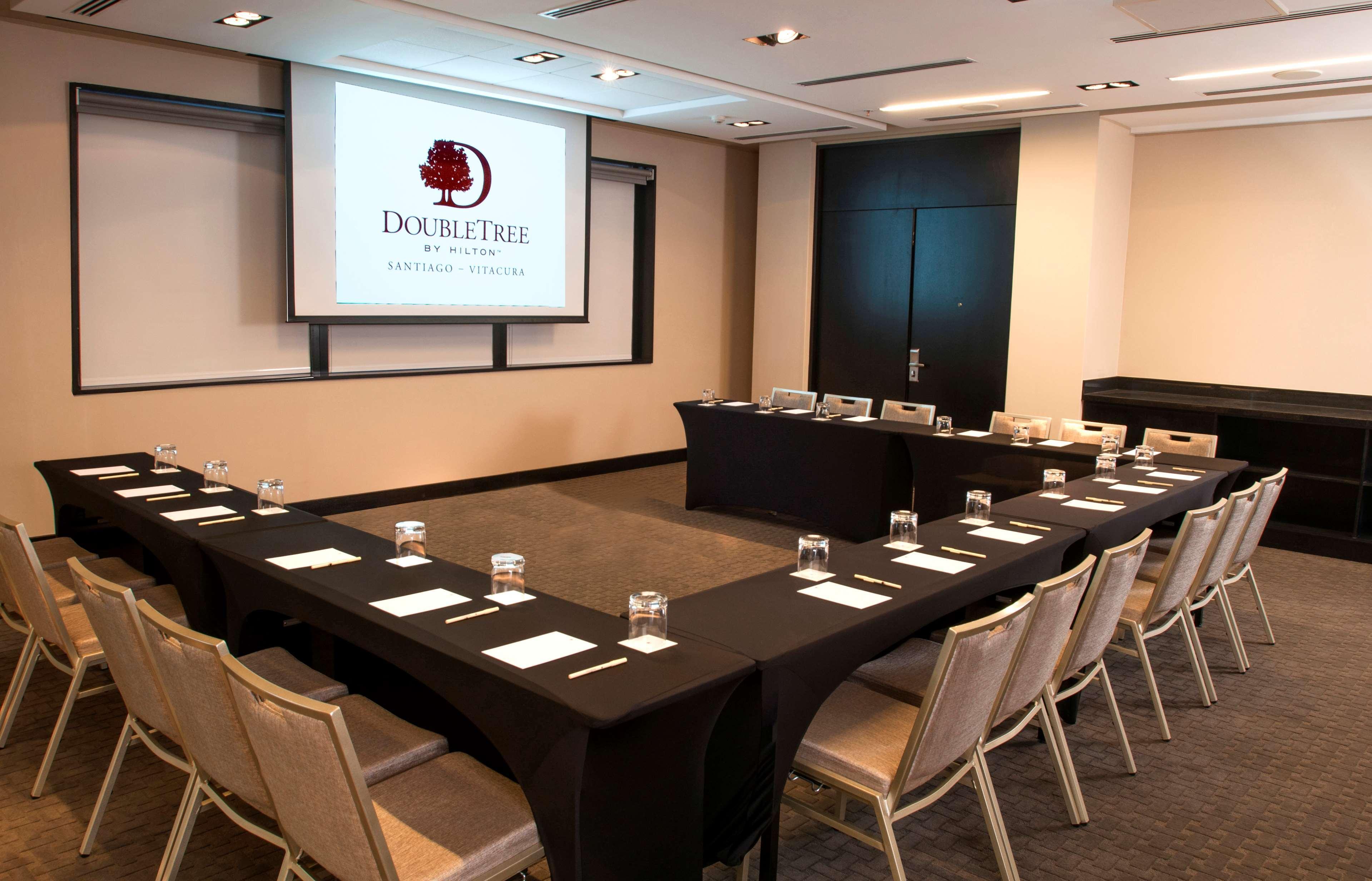 Doubletree By Hilton - Vitacura Hotel 4*