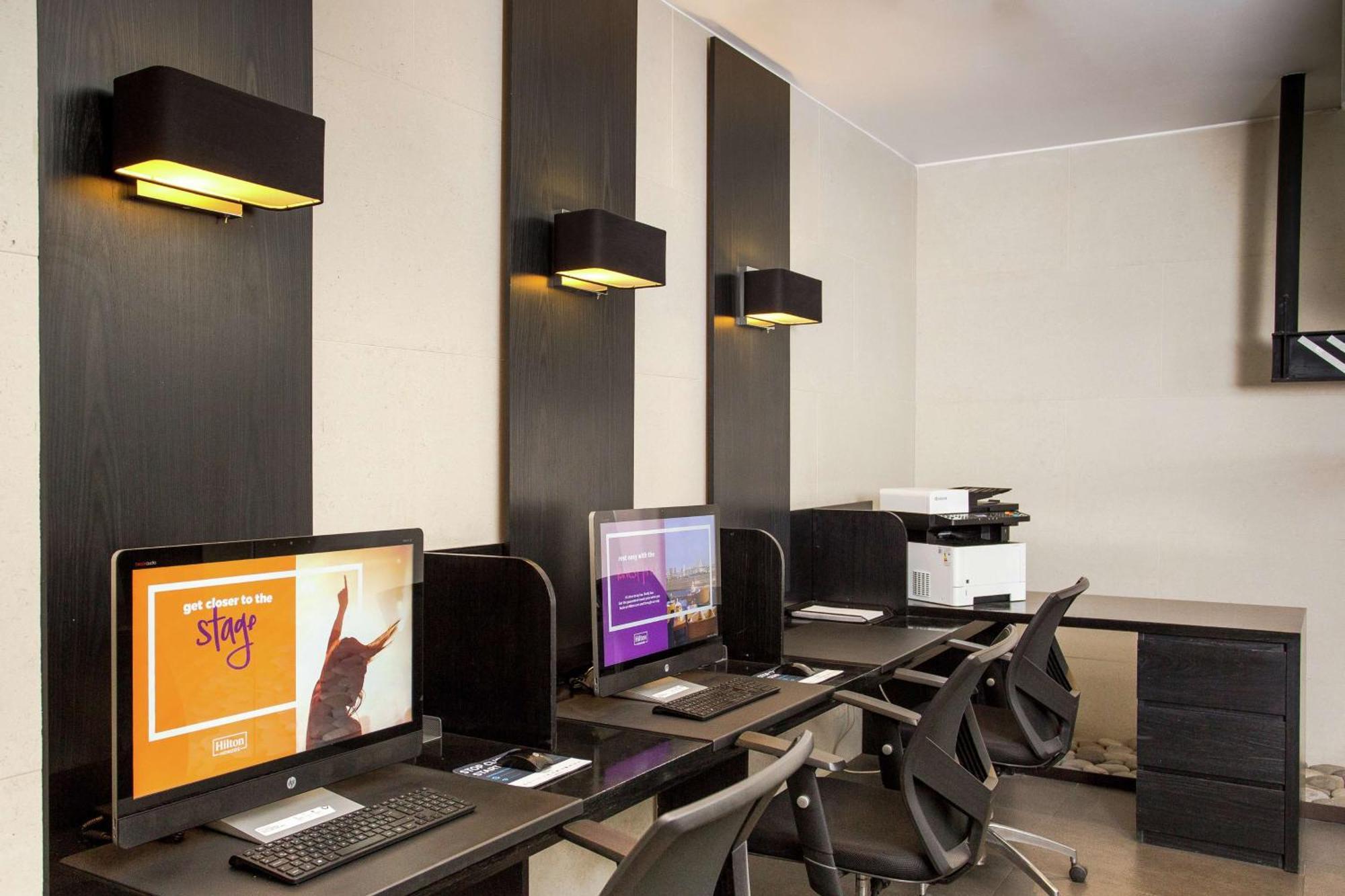 Doubletree By Hilton - Vitacura Hotel