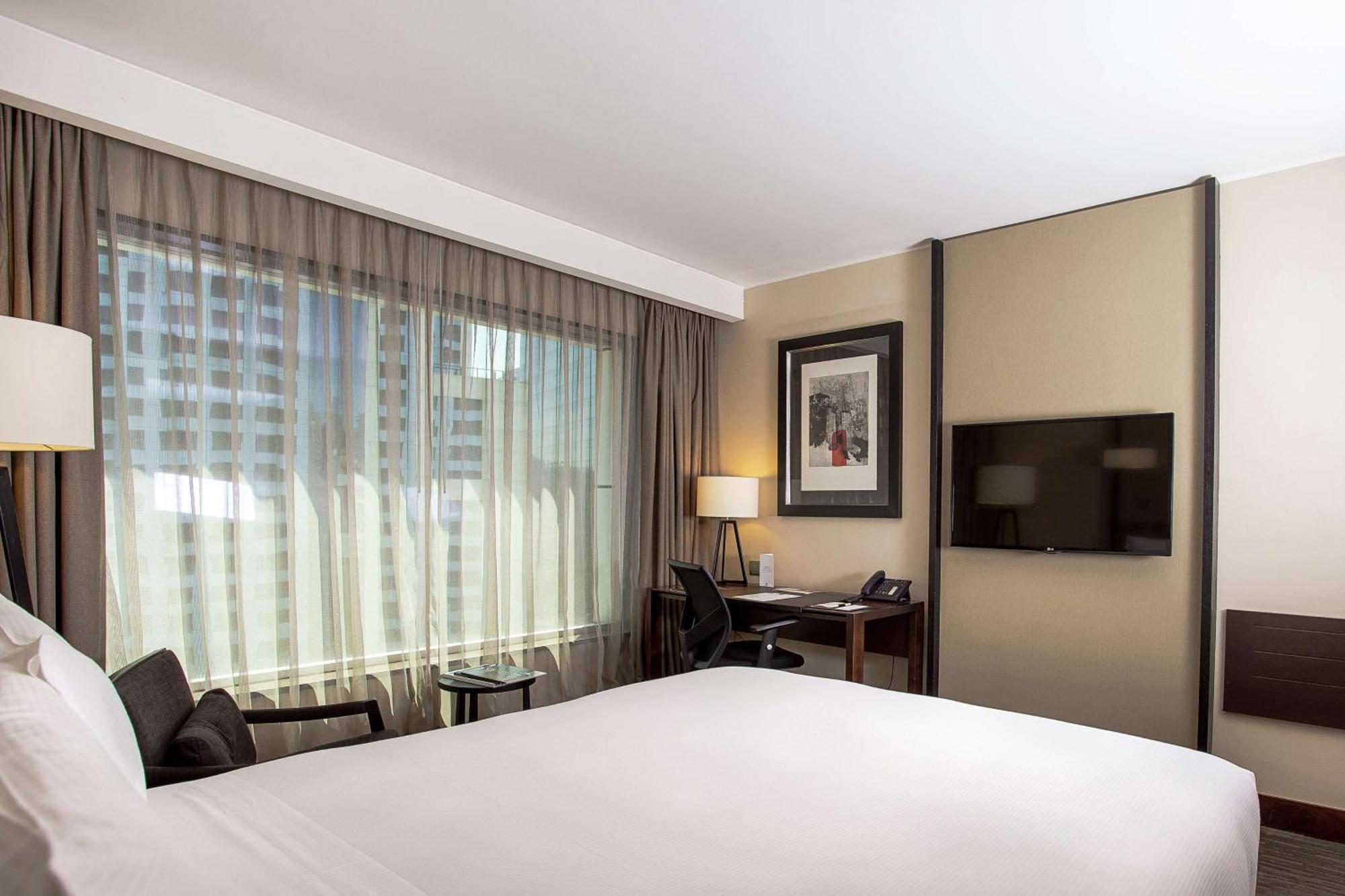 Hotel Doubletree By Hilton - Vitacura 4*
