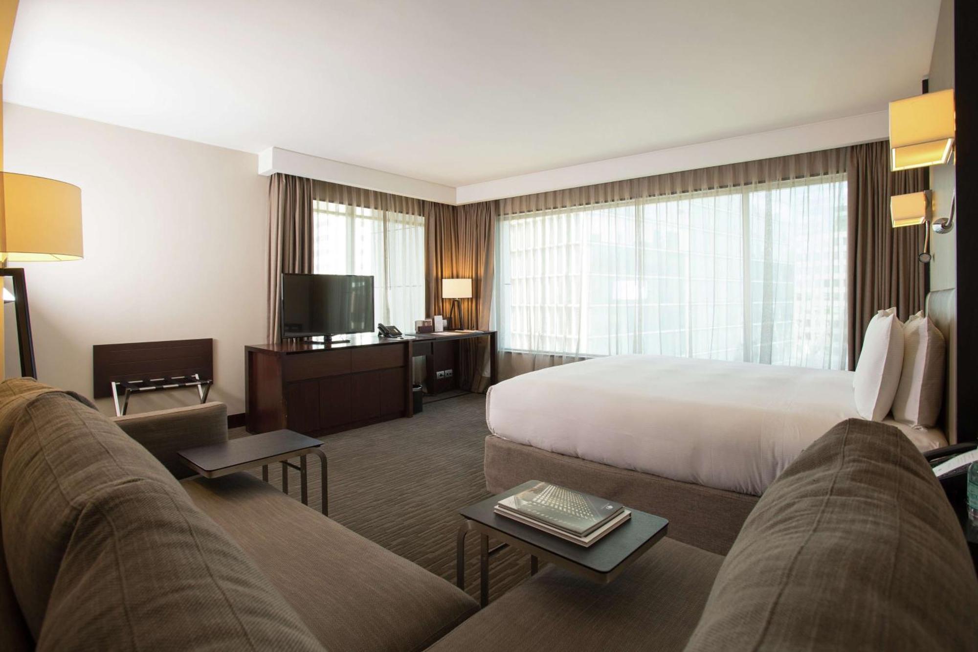 Doubletree By Hilton - Vitacura Hotel