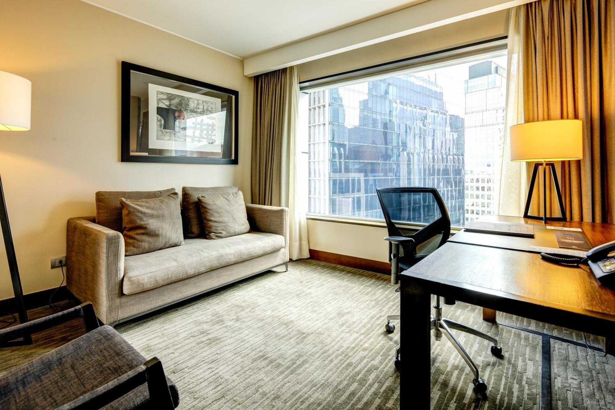 Doubletree By Hilton - Vitacura Hotel